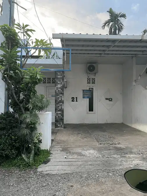 Two-Bedroom Rental House with Garage