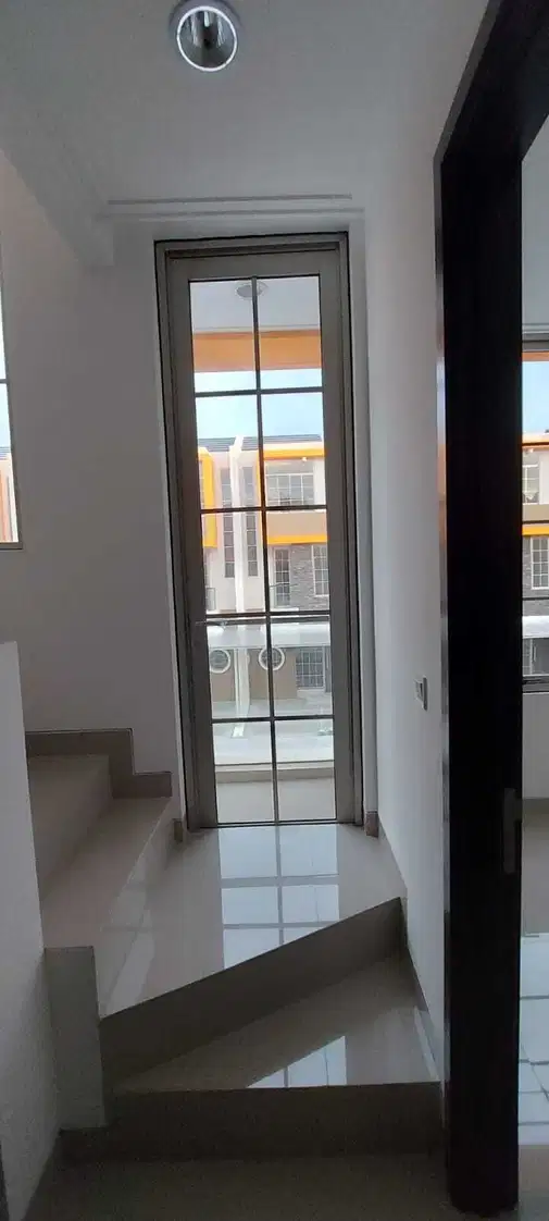3-Bedroom House in PIK2, 3 Floors, 45 m² Land Area