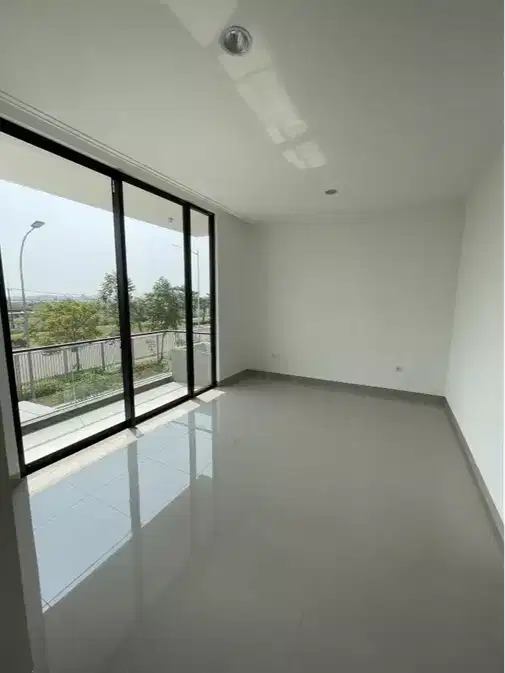 PIK2-дегі Simprug Residence-тегі көл көрінісі бар премиум үй