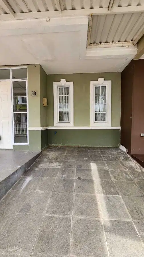 2-Story House with Carport, North-Facing, 96m2 Living Area
