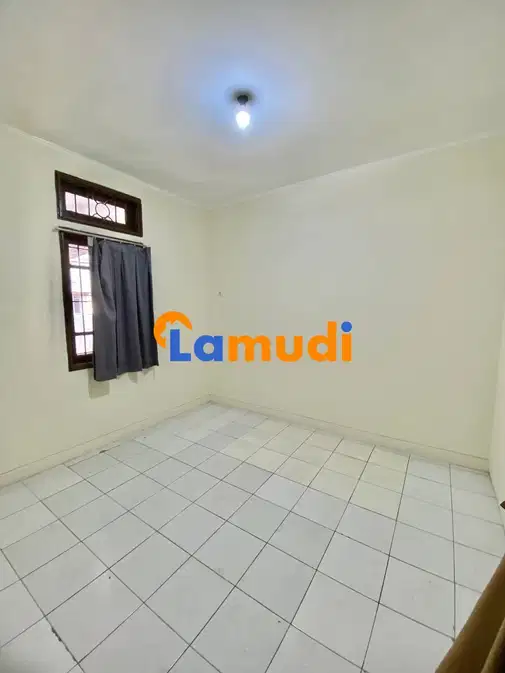 1-story house for rent in Sector 6 Gading Serpong