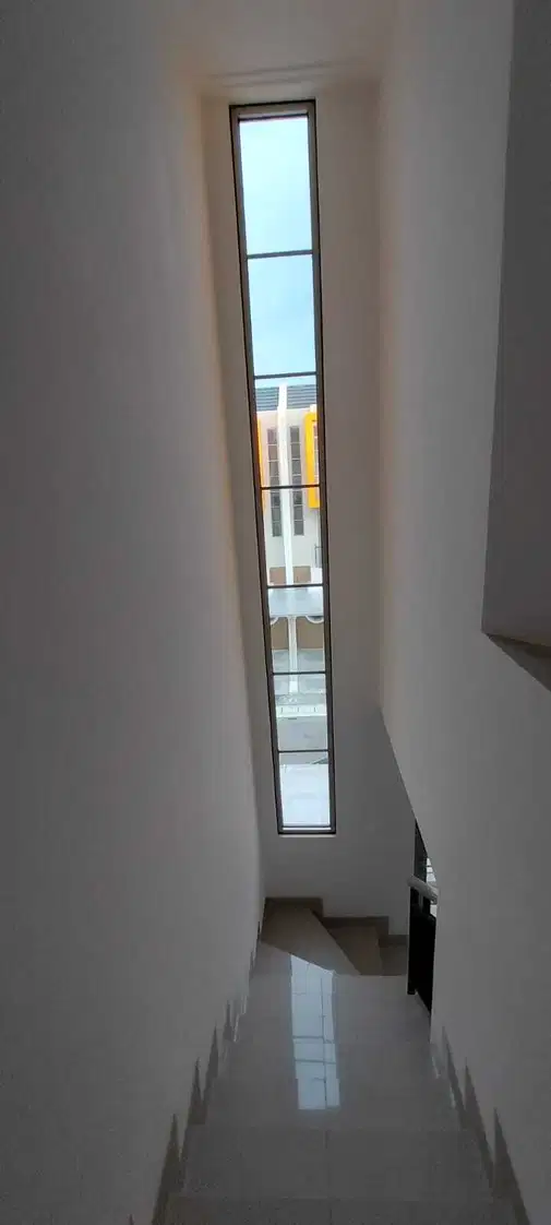 3-Bedroom House in PIK2, 3 Floors, 45 m² Land Area