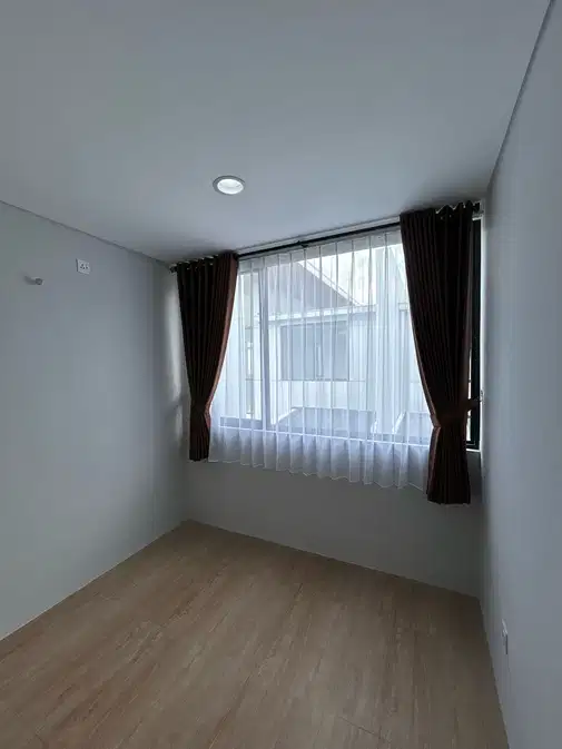 Cendana Botanic Breeze Karawaci - 3 Bedrooms, 2-Story House