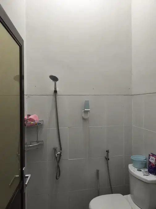 Rumah Alana Regency Cemandi - 2-спальная резиденция с внутренними удобствами