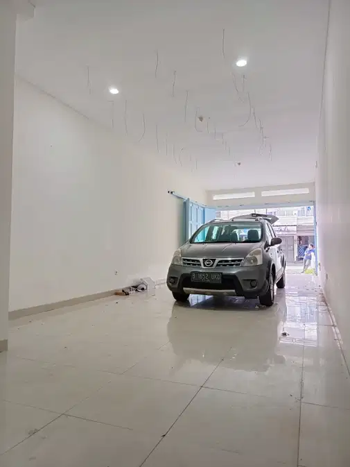 2-Story Commercial Space near Buahbatu, Strategic Location