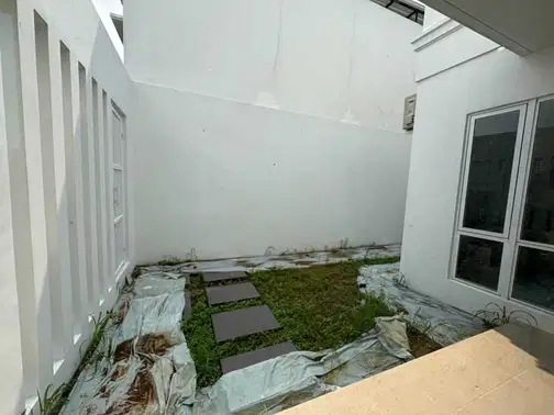 Новый угловой дом в жилом комплексе Pasadena Residence, Gading Serpong