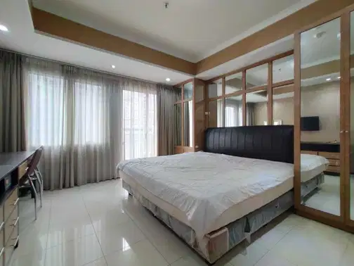 Studio Apartment at Royal Mediterania Garden with Pool View