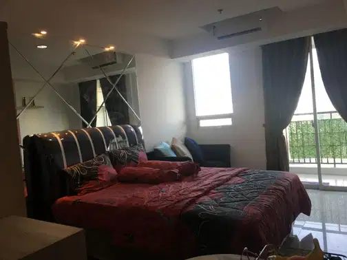Fully Furnished 1-Bedroom Apartment at Royale Springhill Residences
