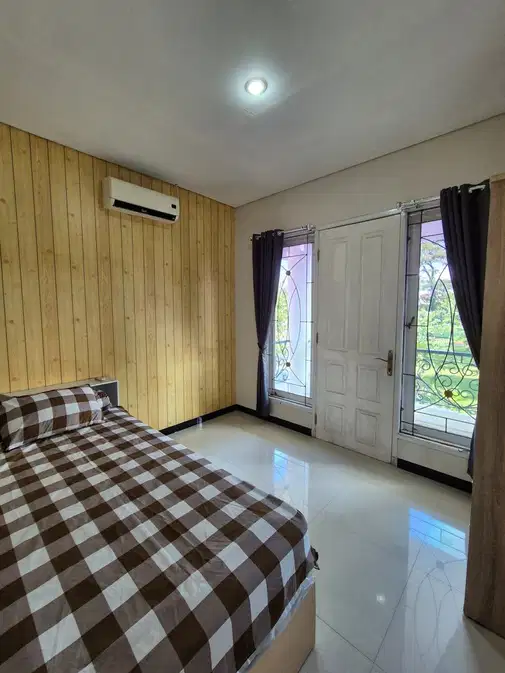 Pakuwon City Laguna Regency House - Furnished, Near Malls and Universities