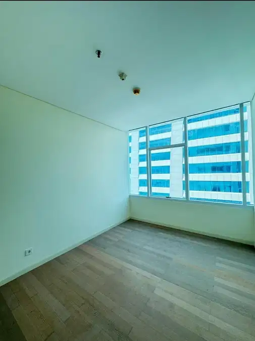 3 бөлмелі пәтер Regatta Tower Лондон, жиһазсыз, жалдау бағасы келісім бойынша