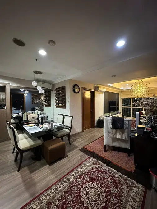 Spacious City Apartment Near LRT and Malls