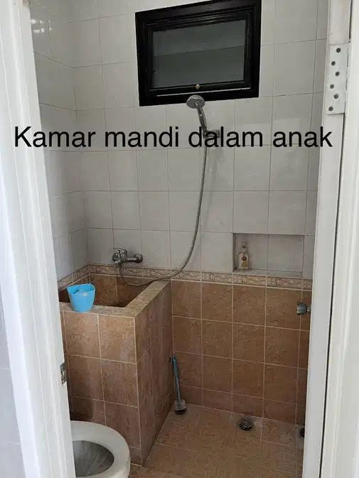 Villa Valensia Surabaya Barat - 2-Story House with Solar Water Heater