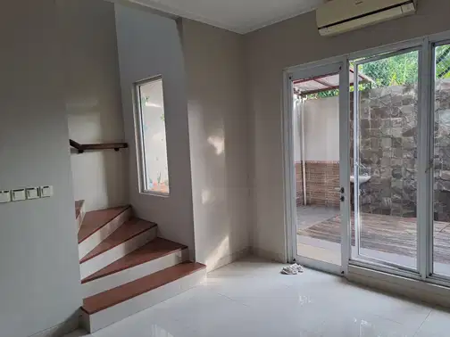 2-Story Furnished House in Premier Park 1, Tangerang