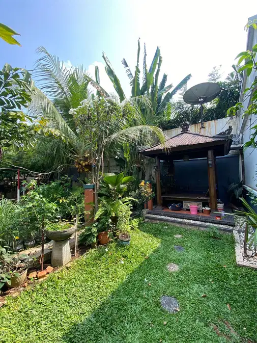 2-поверховий будинок у кластері Taman Puspa, Harapan Indah Bekasi