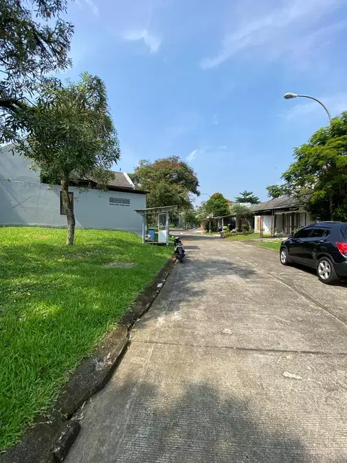Spacious Property with Garden and Multiple Amenities