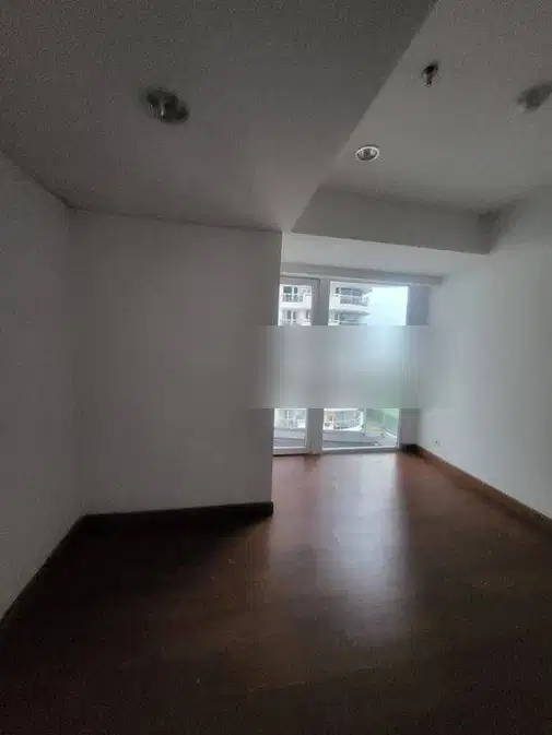 Royale Springhill Kemayoran 3 Bedroom Apartment with Multiple Amenities