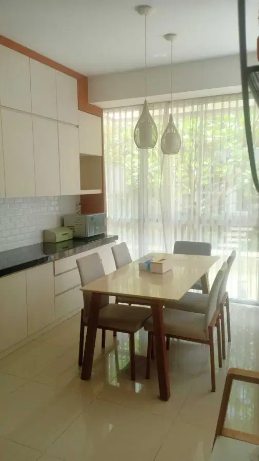 Gading Serpong-дағы Rainbow Springs Condovillas - Толық жабдықталған пәтер