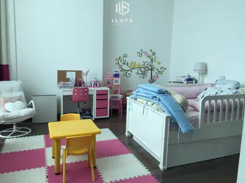 Kemang Village пәтері - Bloomington мұнарасы, Жеке лифті бар кең пәтер