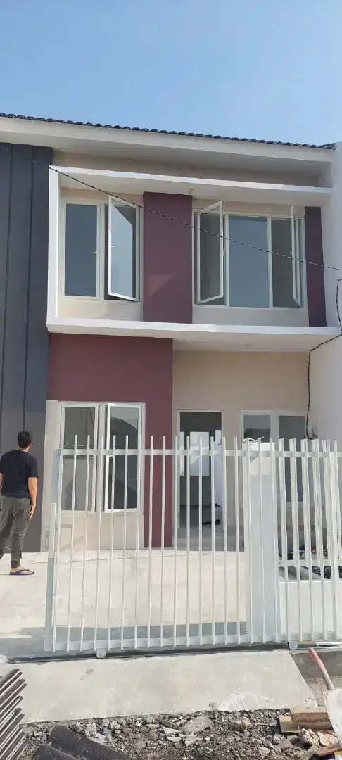 2-Story House in Green Mansion Complex Near Sidoarjo Airport
