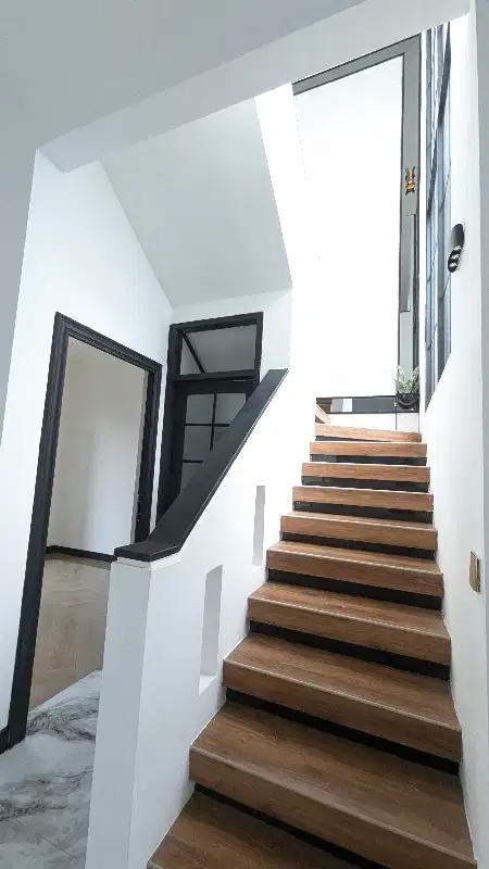 Modern 3-Bedroom House with Marble Floors Cibubur