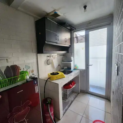 Semi-furnished 2BR Apartment at Seasons City
