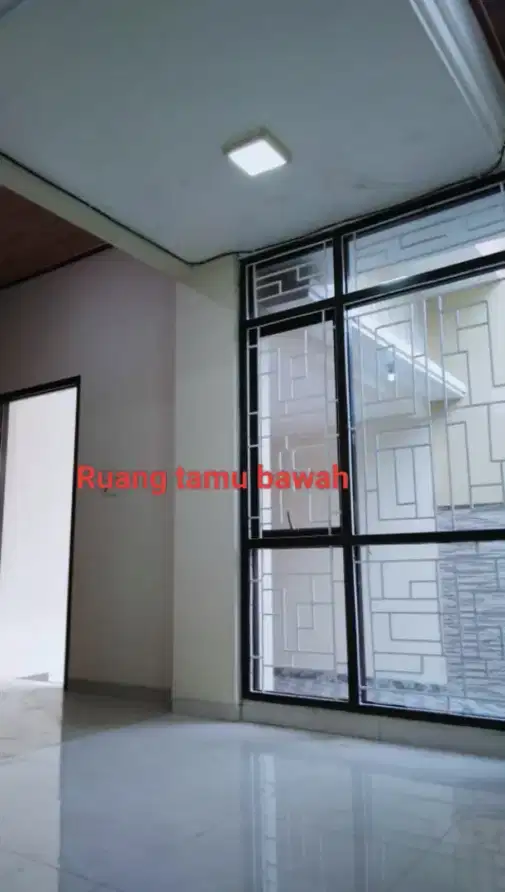 Minimalist House in South Jakarta Near Business District