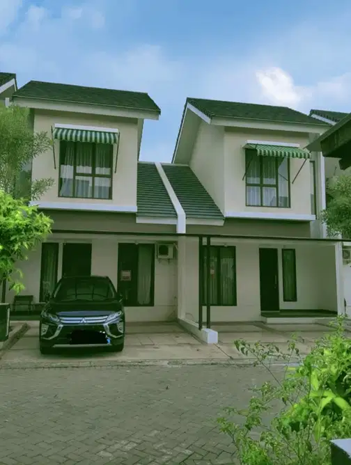 2+1 Bedroom House near Unpam Serpong with Parking