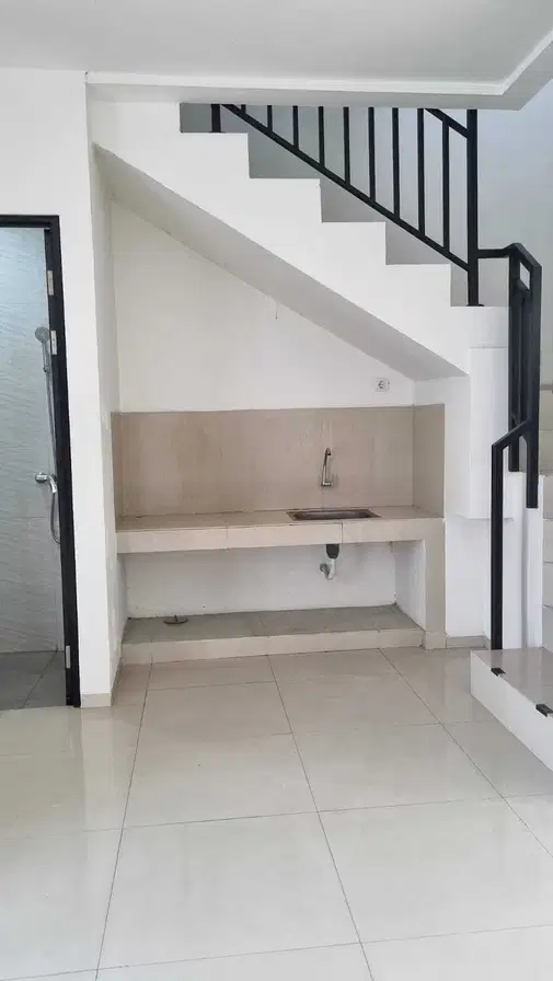 Eastern Park Regency Rental Property