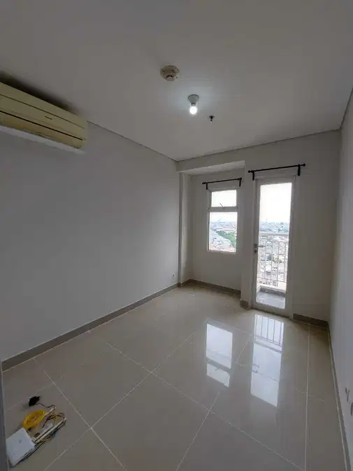 Studio Unfurnished Apartment at Madison Park, Central Park Mall, West Jakarta