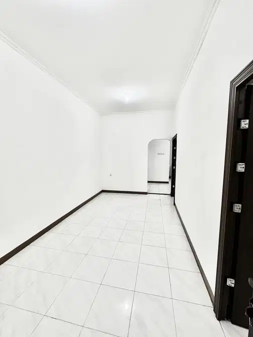 1.5-Story House with 3 Bedrooms, Large Space, AC Installations