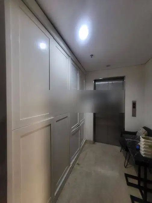 Royale Springhill 3 BR Apartment in Kemayoran with Multiple Facilities