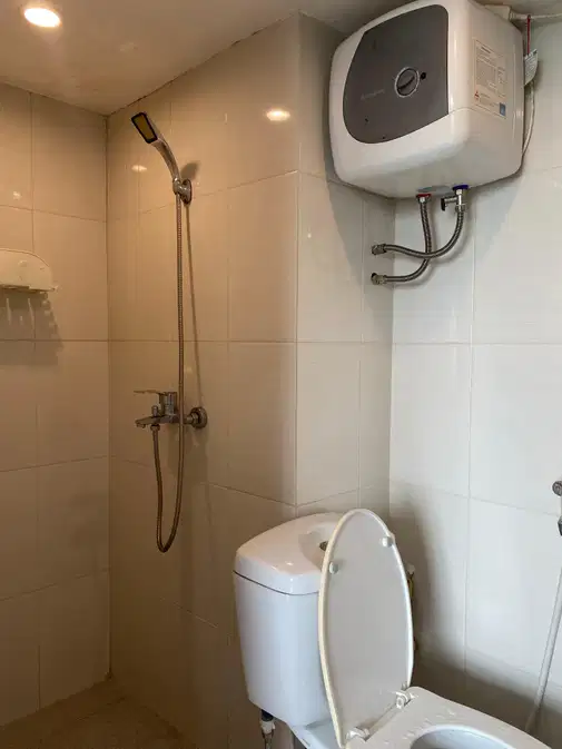 Monthly Rental 1 Bedroom Apartment with Free Laundry