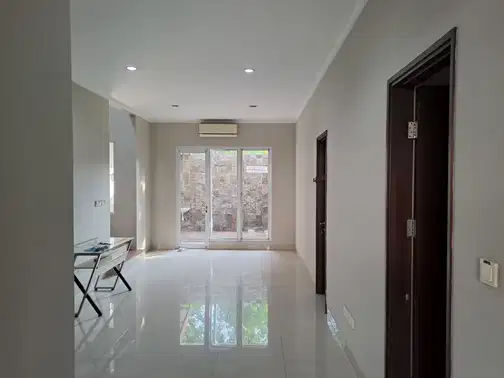 2-Story Furnished House in Premier Park 1, Tangerang