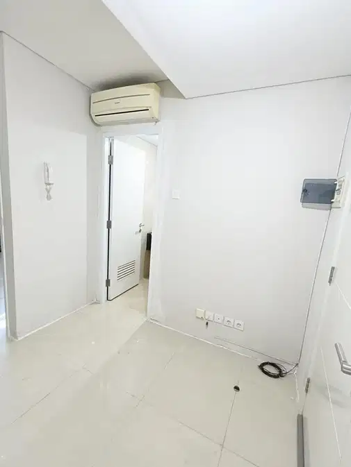 1 Bedroom Madison Park Apartment - Unfurnished, Clean, Ready to Move In