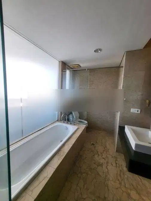 Royale Springhill Kemayoran 3 Bedroom Apartment with Golf View