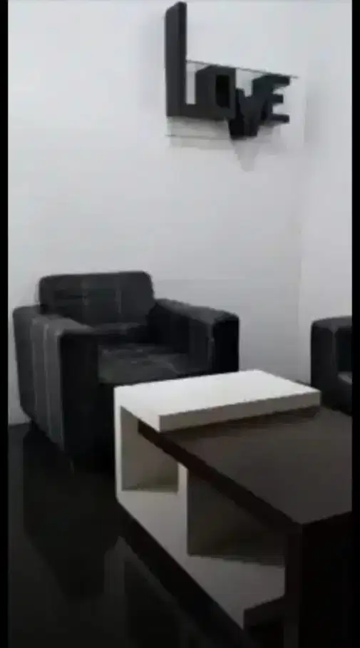 Аркаманик Чисарантен Кулондағы минималистік үй - Жайлы отбасылық үй