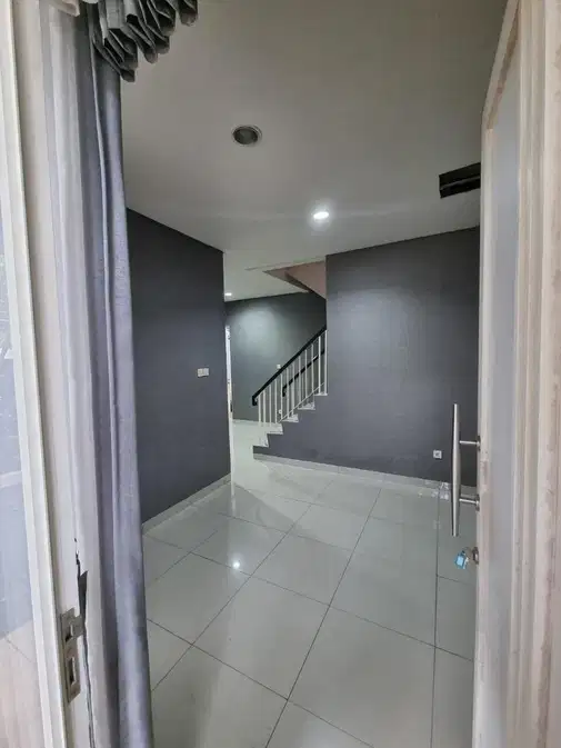 Comfortable Residence One-BSD City House, Strategically Located