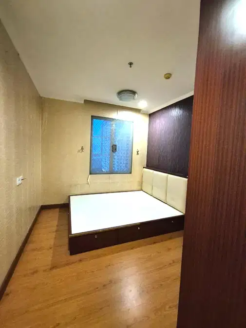 Affordable Apartment at Frenchwalk Tower Lourdes, 10th Floor, Needs Renovation