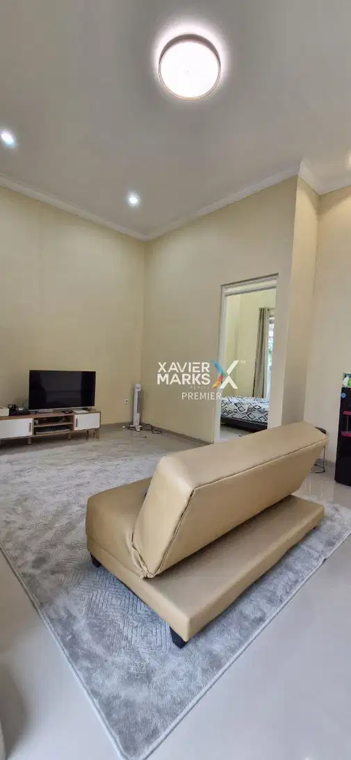Minimalist Modern Fully Furnished House at Villa Puncak Tidar, Malang