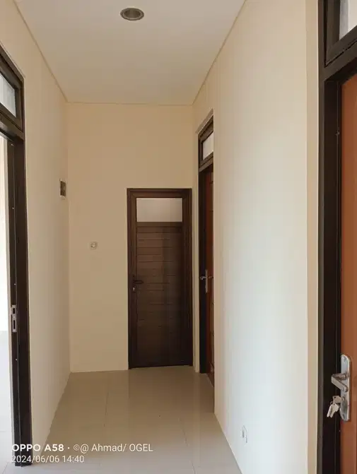 Modern Two-Story House with Multiple Rooms and Amenities