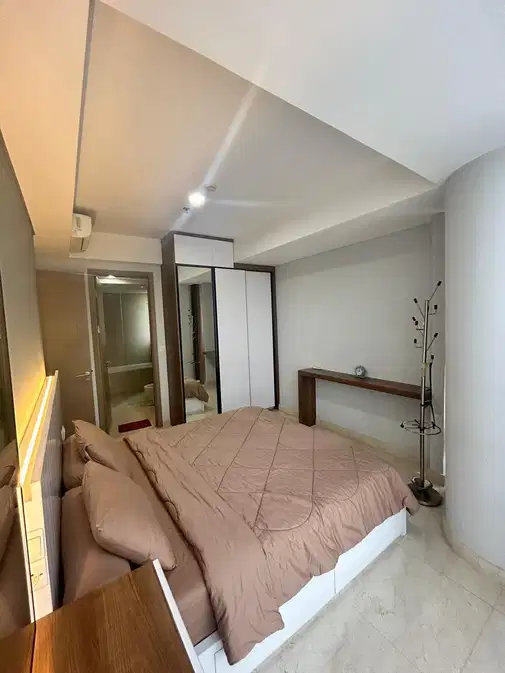Gold Coast Apartment in Pantai Indah Kapuk - 2BR Fully Furnished
