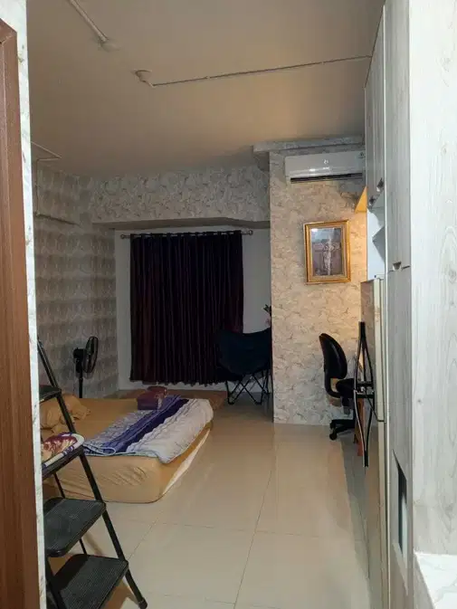 Studio Apartment near Airport with Multiple Amenities