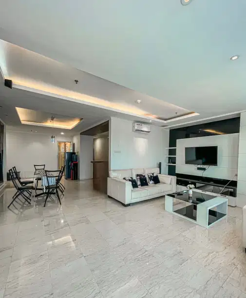 Spacious 3-Bedroom Apartment in FX Sudirman, Jakarta Selatan