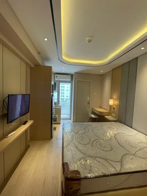 Studio Apartment at Educity Tower Stanford with Pool View