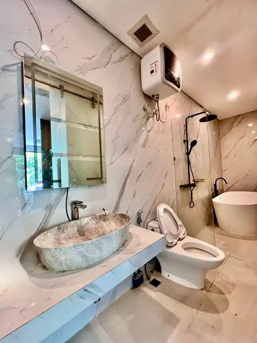 Fully Furnished 2-Story House with 4 Bedrooms and Modern Design
