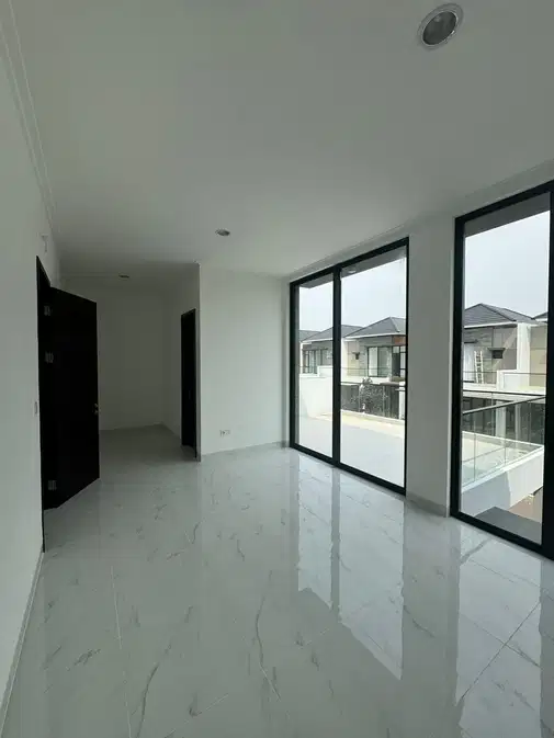 Modern 3-Bedroom House with Pool in PIK2