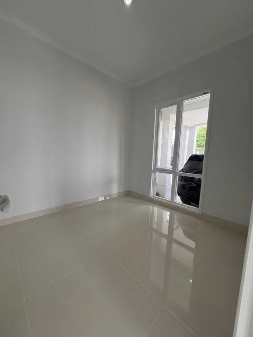 Новый угловой дом в жилом комплексе Pasadena Residence, Gading Serpong