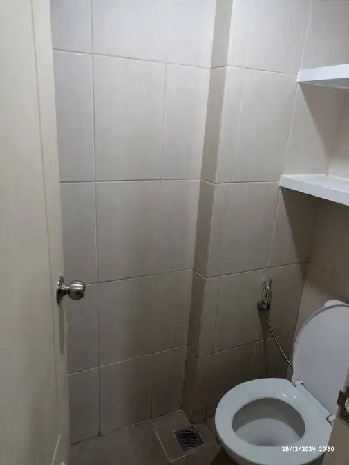 Compact Studio Apartment with Essential Amenities