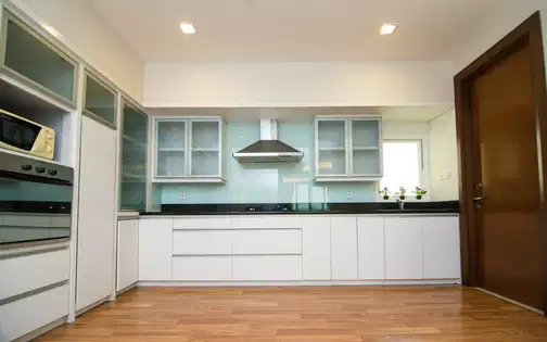 Senayan City Residence - Гольф алаңына қарайтын люкс пәтер