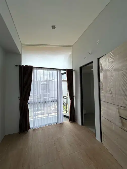 Cendana Botanic Breeze Karawaci - 3 Bedrooms, 2-Story House